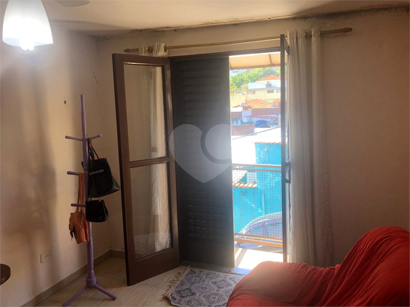 Sobrado à venda com 4 quartos, sendo 1 suíte, em Sumaré, São Paulo, SP