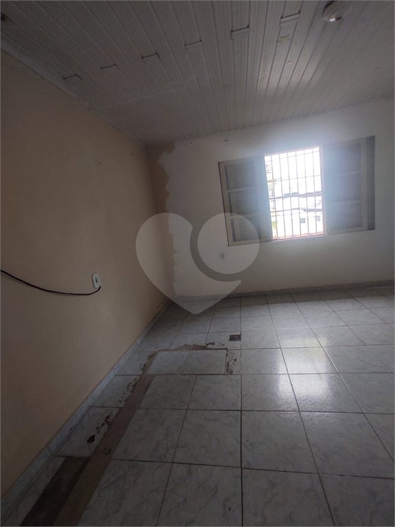 Casa à venda com 3 quartos em Vila Guilherme, São Paulo, SP