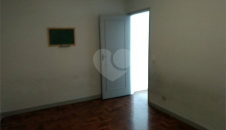Sobrado à venda com 3 quartos, sendo 1 suíte,  em Santana, São Paulo, SP