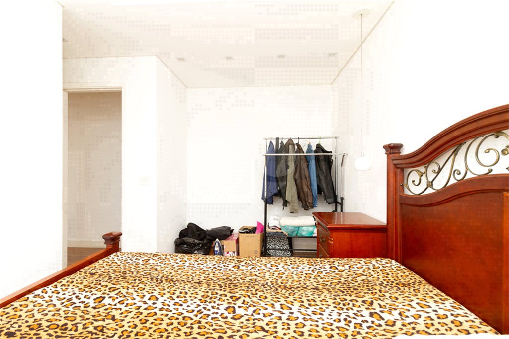Apartamento à venda com 3 quartos, sendo 2 suítes, em Vila Lageado, São Paulo, SP