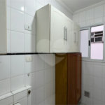 Apartamento à venda com 2 quartos, sendo 1 suíte,  em Jardim Simus, Sorocaba, SP