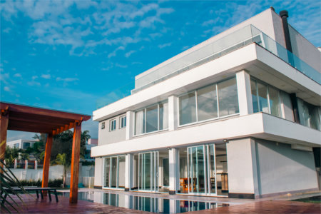 Casa à venda com 4 suítes no condomínio Residencial Saint Charbel, Araçoiaba da Serra - SP