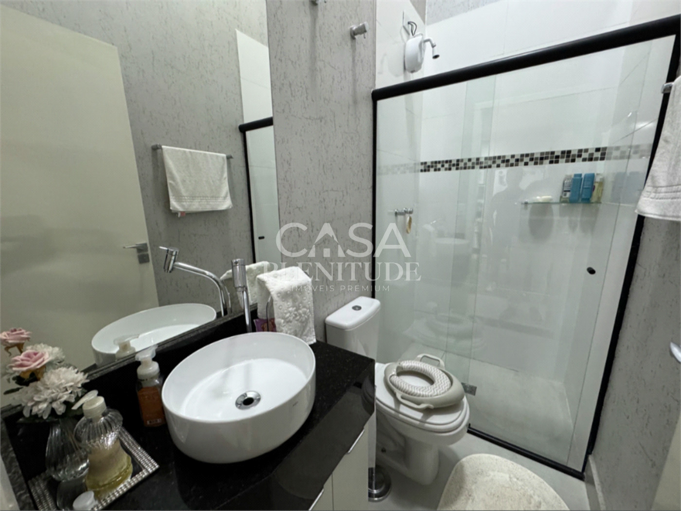 Casa em condomínio à venda com 3 quartos, sendo 1 suíte, em Horto Florestal, Sorocaba, SP