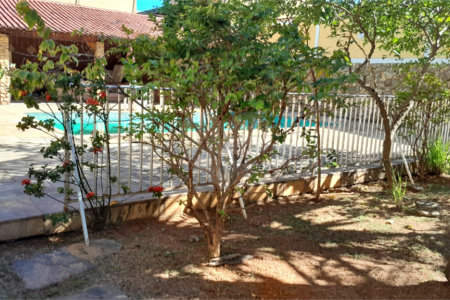 Casa à venda com 3 quartos, sendo 1 suíte, em Campo Grande, Rio de Janeiro, RJ