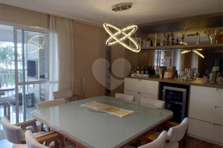 Apartamento à venda com 3 suítes no Centro, São Bernardo do Campo, SP