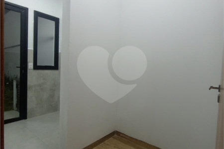 Casa à venda com 3 quartos, sendo 2 suítes, no condomínio Vila Rica, Indaiatuba - SP