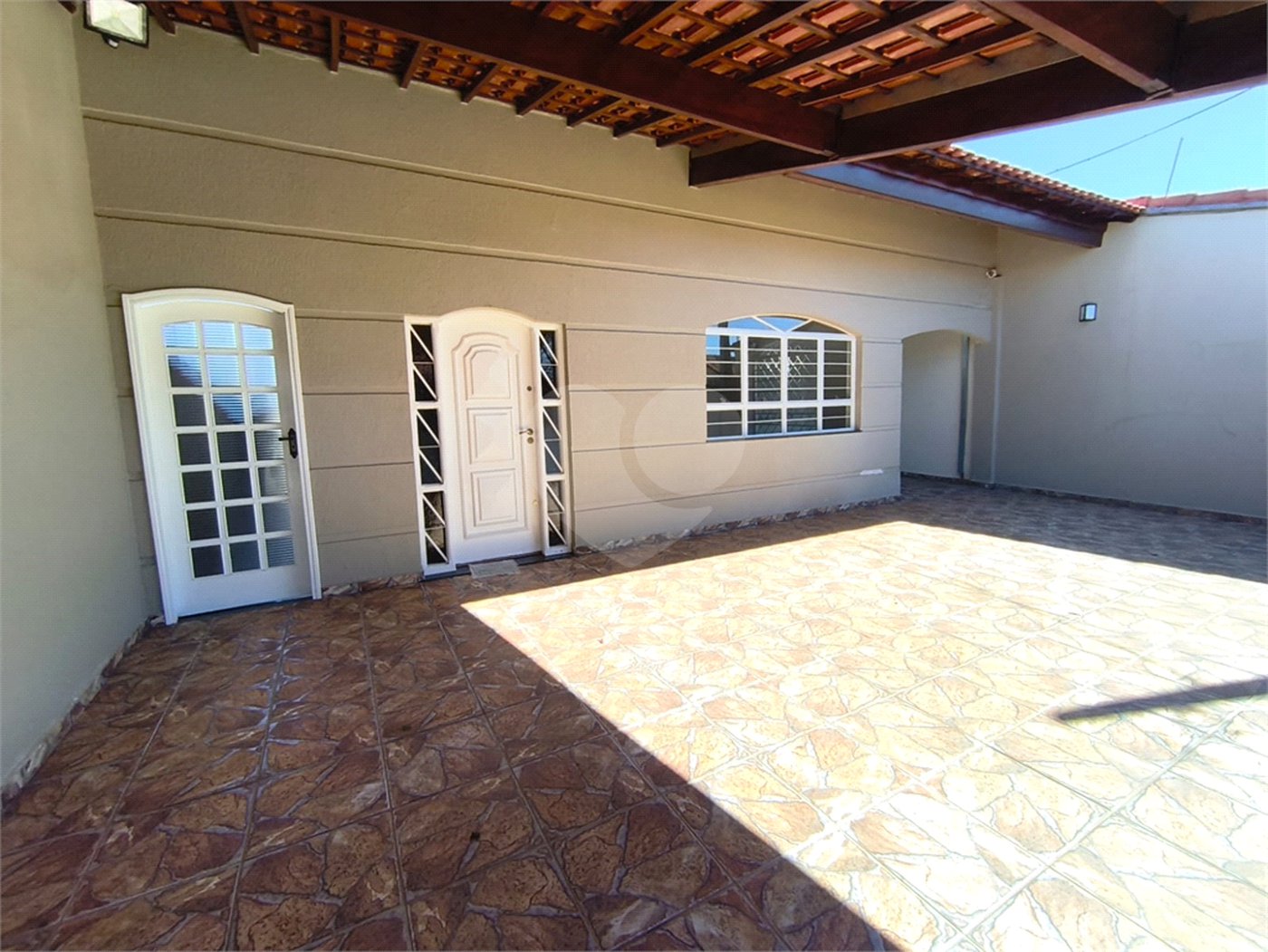 Casa à venda com 3 quartos, sendo 1 suíte,  em Vila Vendramini, Itapetininga, SP