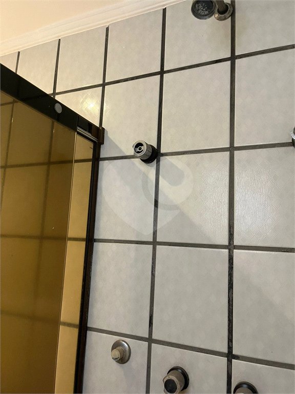 Apartamento à venda com 4 suítes em Vila Uberabinha, São Paulo, SP