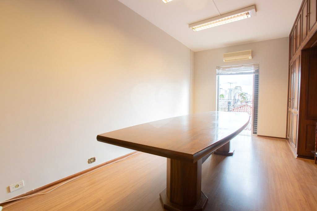 Casa à venda ou para alugar com 3 quartos, sendo 1 suíte,  em Mirandópolis, São Paulo, SP
