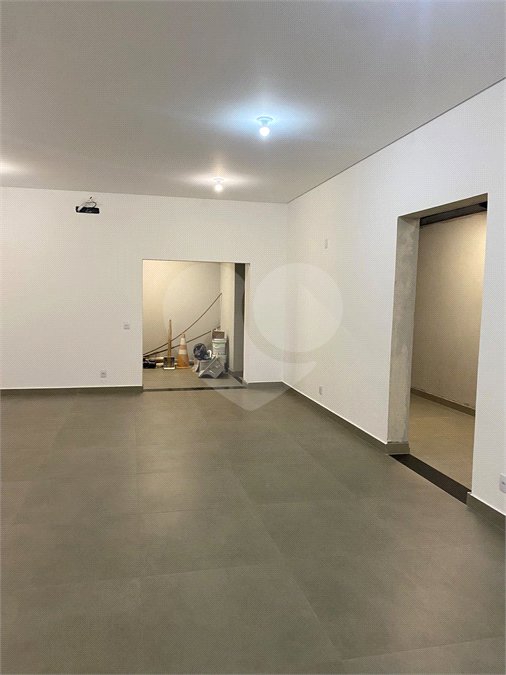 Salão Comercial para alugar em Vista Alegre, Vinhedo, SP