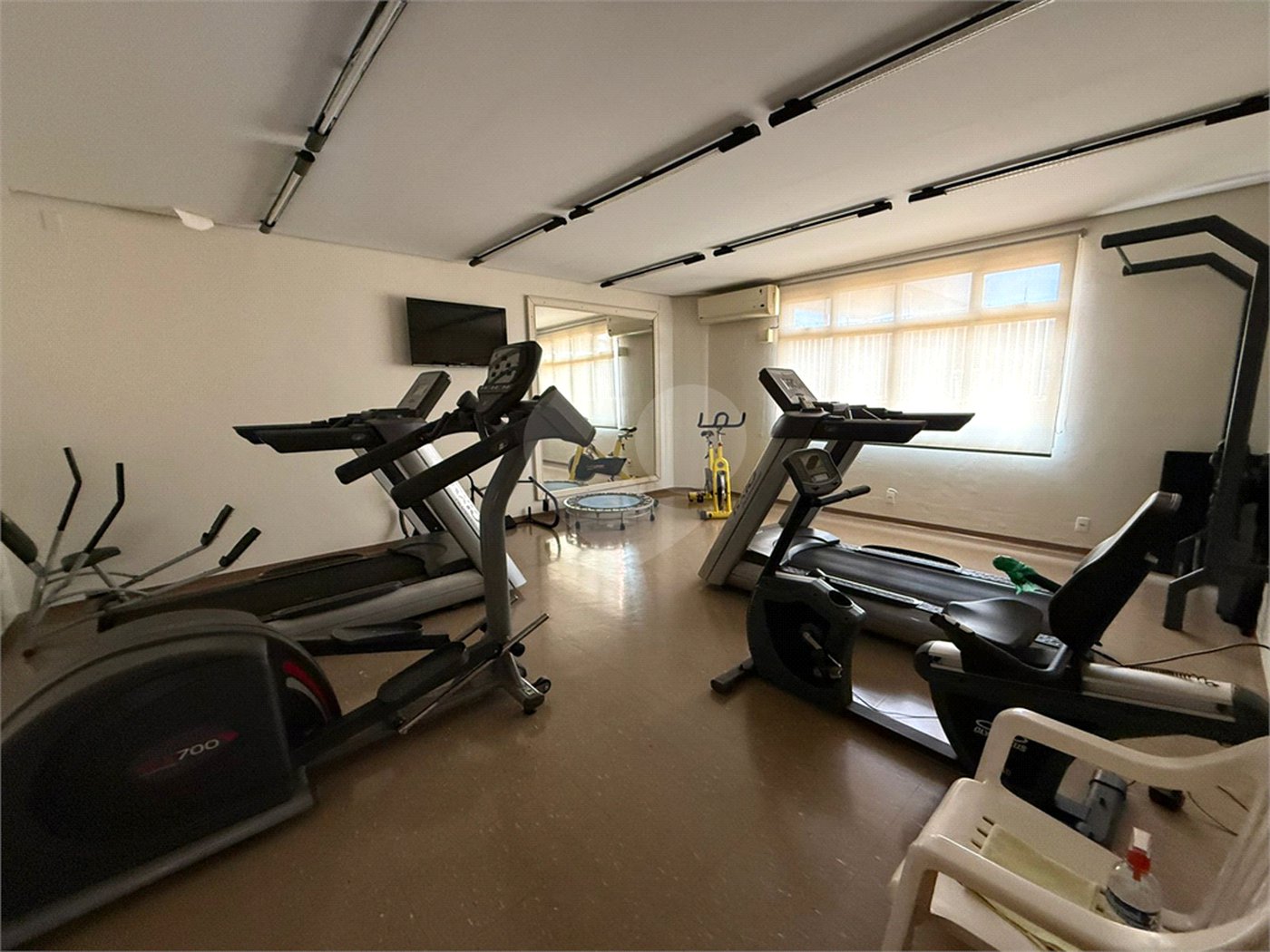 Apartamento à venda com 4 quartos, sendo 2 suítes, no Centro, Araraquara, SP