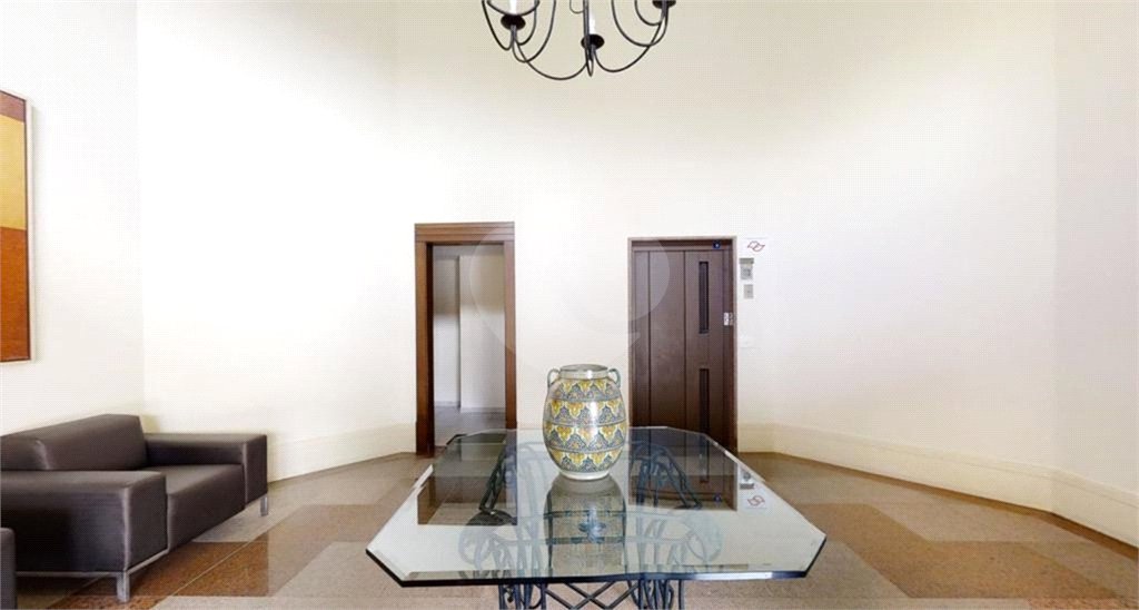 Apartamento à venda com 3 quartos, sendo 2 suítes, em Vila Suzana, São Paulo, SP