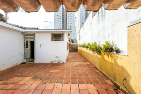 Sobrado à venda com 4 quartos, sendo 1 suíte,  em Vila Cruzeiro, São Paulo, SP