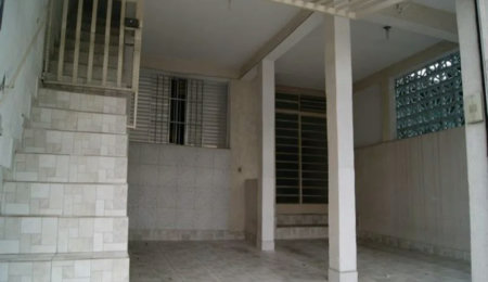 Sobrado à venda com 6 quartos, sendo 5 suítes,  em Jardim Catanduva, São Paulo, SP