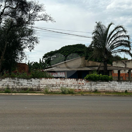 Casa à venda com 3 quartos, sendo 2 suítes, em Vila Mazzei, Itapetininga, SP