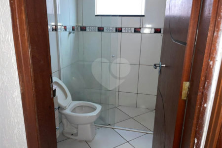 Casa à venda com 2 quartos em Vila Carvalho, Itapetininga, SP