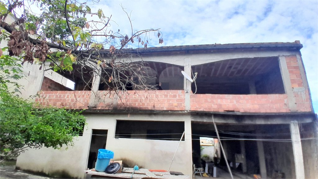 Casa à venda com 2 quartos em Campo Grande, Rio de Janeiro, RJ