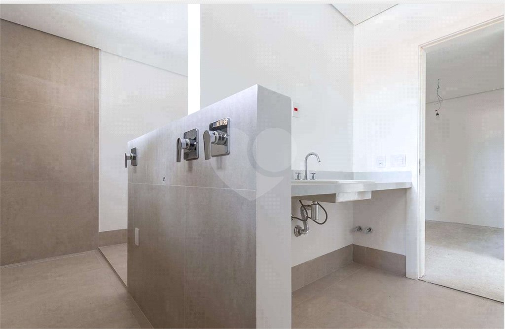 Casa à venda com 4 suítes no condomínio Unyco, São Paulo - SP