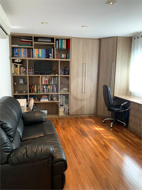 Casa à venda com 4 suítes em Santana, São Paulo, SP