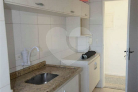 Apartamento à venda com 2 quartos, sendo 1 suíte,  em Vila Parque Jabaquara, São Paulo, SP