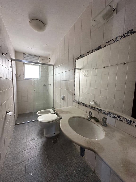 Cobertura à venda com 4 quartos, sendo 2 suítes,  em Braga, Cabo Frio, RJ
