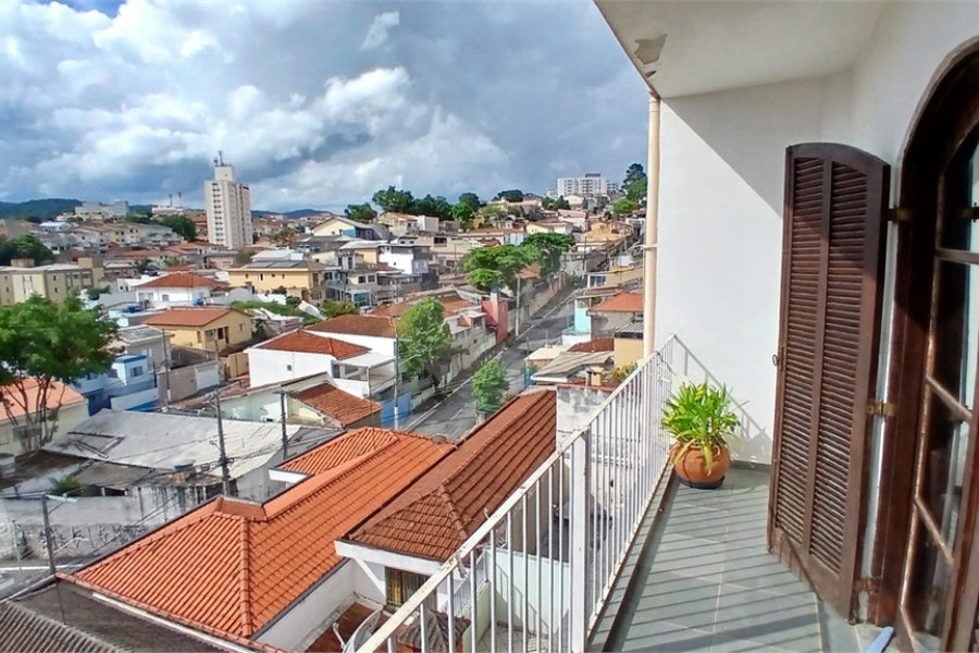 Sobrado à venda com 3 quartos, sendo 1 suíte, em Vila Nova Mazzei, São Paulo, SP