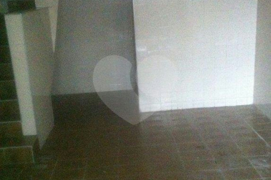 Sobrado à venda com 2 quartos em Santana, São Paulo, SP