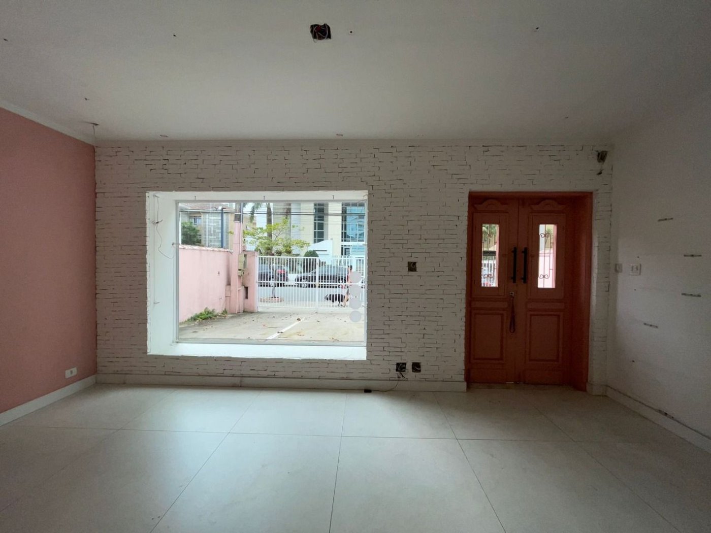Casa com 5 dormitórios à venda, 232 m² por R$ 4.260.000,00 - Embaré - Santos/SP