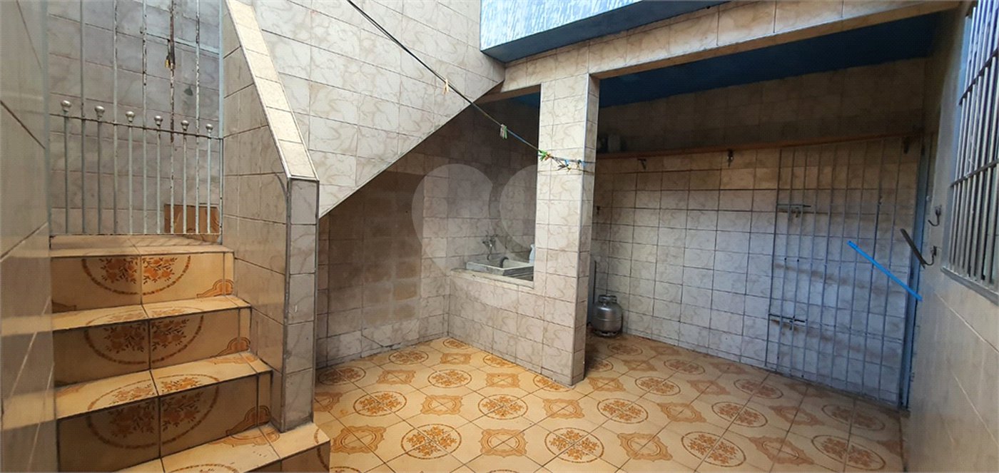 Sobrado à venda com 2 quartos em Jardim Bela Vista, Guarulhos, SP