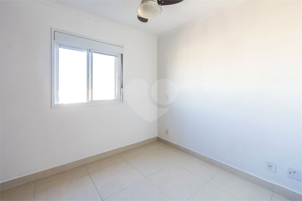 Apartamento à venda com 3 quartos, sendo 1 suíte, em Jardim Parque Morumbi, São Paulo, SP