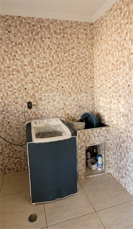 Casa à venda ou para alugar com 3 quartos, sendo 1 suíte,  em Vila Nova Aparecida, Mogi das Cruzes, SP