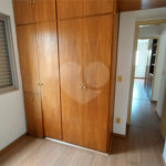 Apartamento à venda com 3 quartos, sendo 1 suíte, em Vila Olímpia, São Paulo, SP