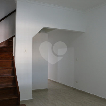 Casa à venda com 2 quartos, sendo 1 suíte,  em Vila Moreira, São Paulo, SP