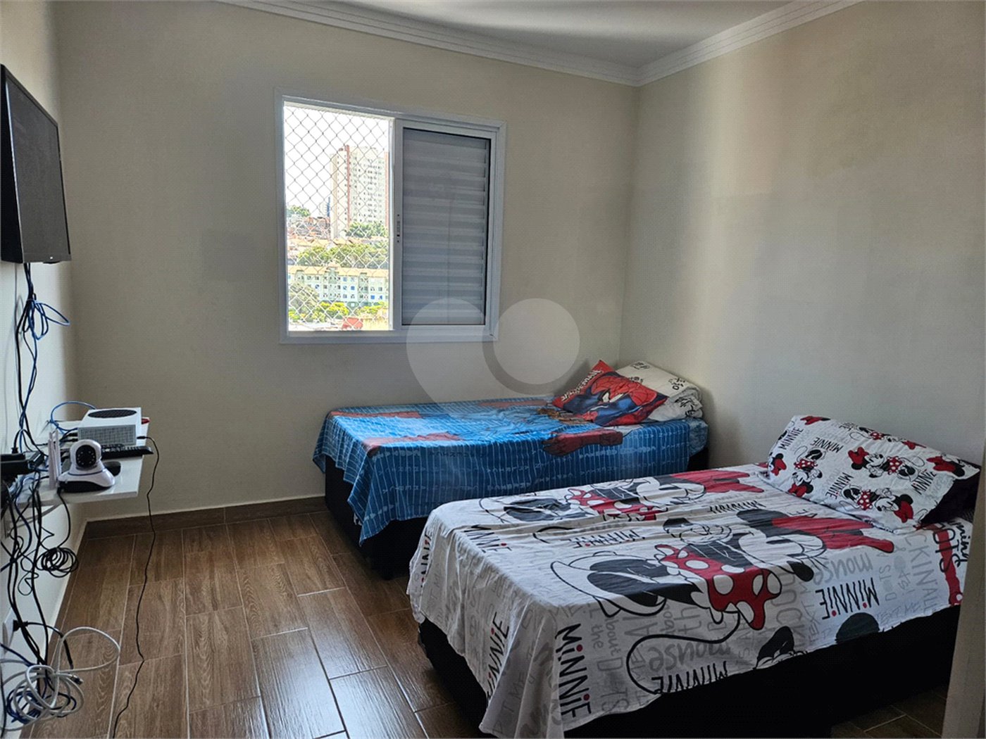 Casa à venda com 3 quartos, sendo 1 suíte, no condomínio Professora Romilde Nogueira de Sá, São Paulo - SP