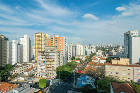 Apartamento à venda com 3 quartos, sendo 1 suíte, em Perdizes, São Paulo, SP