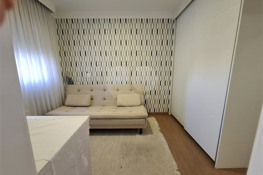 Apartamento à venda com 3 suítes em Santana, São Paulo, SP