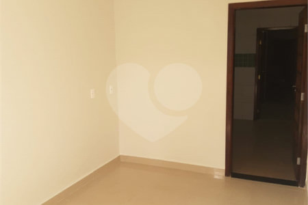 Casa à venda com 4 quartos em Lopes de Oliveira, Sorocaba, SP