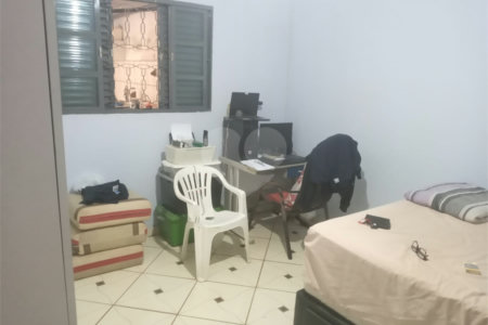 Casa à venda com 3 quartos em Vila Tito de Carvalho (vila Xavier), Araraquara, SP
