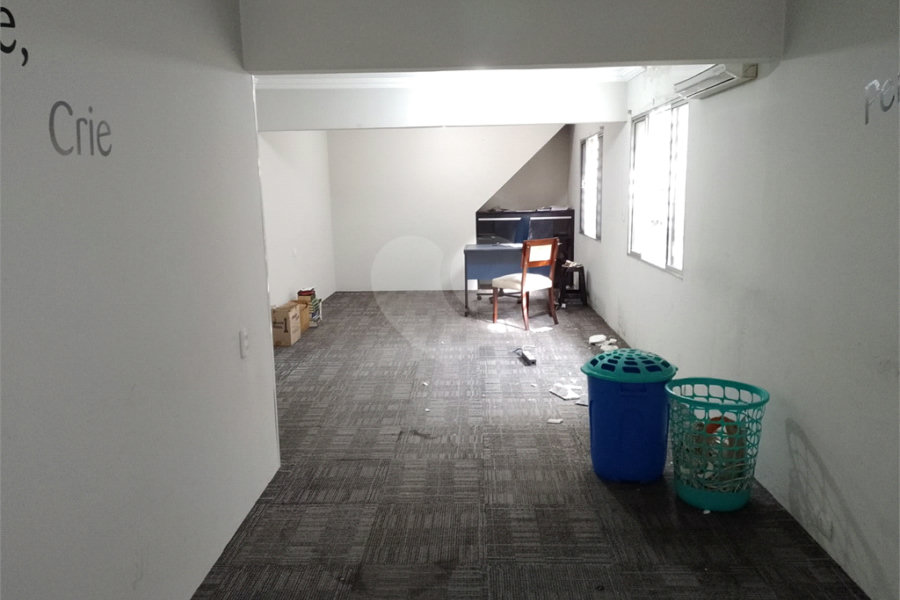 Sobrado à venda com 3 quartos, sendo 1 suíte, em Vila Guilherme, São Paulo, SP