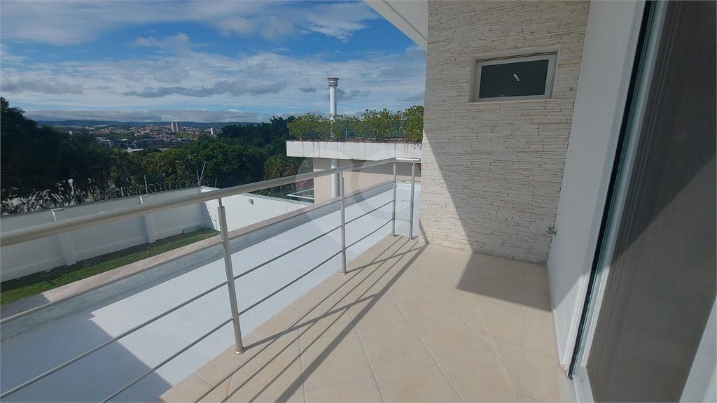 Casa à venda com 3 suítes no condomínio Ângelo Vial, Sorocaba - SP