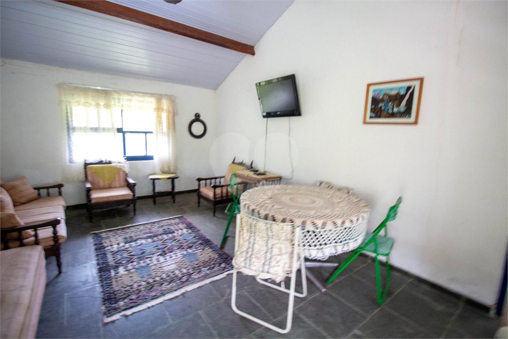 Sítio à venda com 7 quartos, sendo 6 suítes, no Centro (são João Novo), São Roque, SP