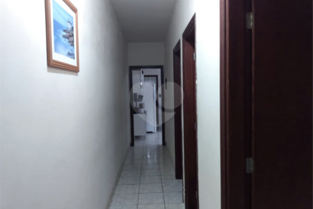 Casa à venda com 3 quartos, sendo 1 suíte,  em Vila Oliveira, Itapetininga, SP