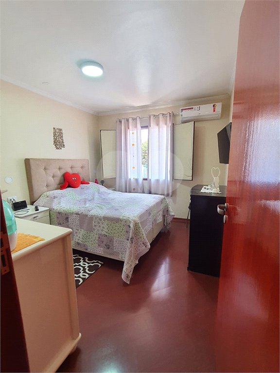 Sobrado à venda com 3 quartos, sendo 1 suíte, em Limão, São Paulo, SP