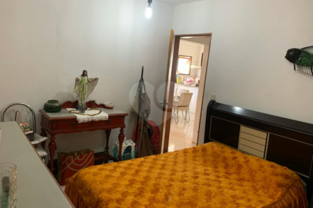 Sobrado à venda com 2 suítes em Indianópolis, São Paulo, SP