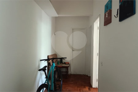 Apartamento à venda com 2 quartos, sendo 1 suíte, em Lagoa, Rio de Janeiro, RJ