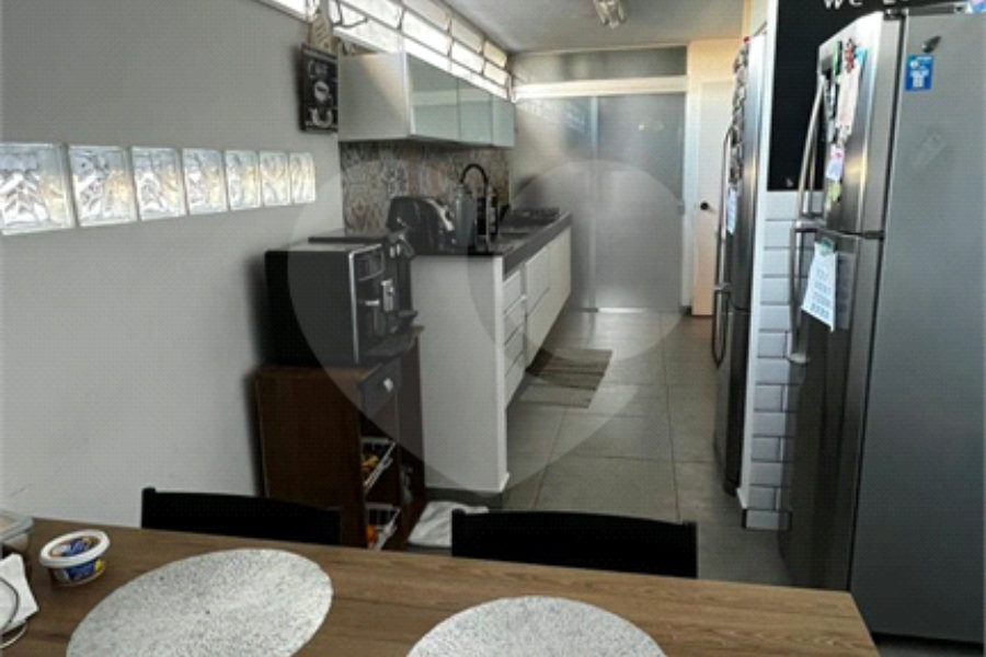 Sobrado à venda com 3 quartos, sendo 1 suíte, em Vila Mariana, São Paulo, SP