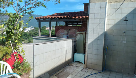 Cobertura à venda com 2 quartos, sendo 1 suíte, em São Francisco Xavier, Rio de Janeiro, RJ