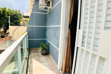 Sobrado à venda com 3 quartos, sendo 1 suíte, em Parada Inglesa, São Paulo, SP