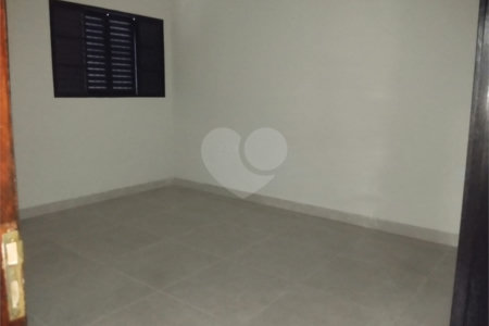 Casa Térrea à venda com 3 quartos, sendo 1 suíte, em Jardim Nova América, Araraquara, SP