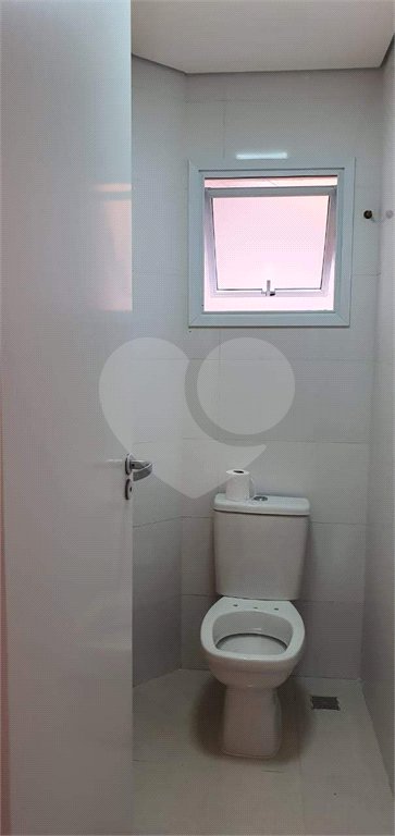 Casa à venda com 3 quartos, sendo 1 suíte, em Vila Santa Rosália, São Roque, SP